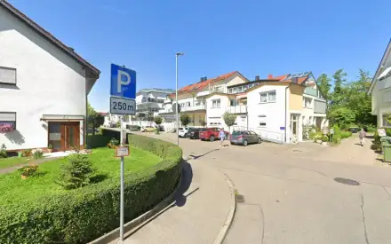 Foto von Dr. Angelika Pflüger-Demann und Simon Metz