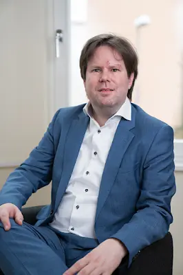 Foto von Dr. Steffen Helbing