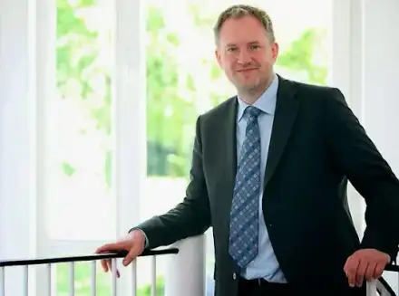 Foto von Notar Dr. Dominik Kölmel