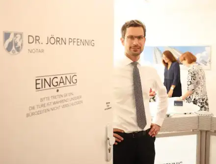 Foto von Notar Dr. Jörn Pfennig (Amtsnachfolger von Notar Peter Pana)