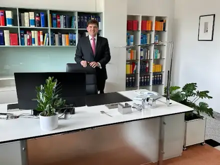 Foto von Notar Dr. Peter Wirth