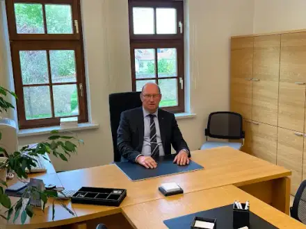 Foto von Notarin Anne Wiegleb ehem. Dr. Reinhard Rothe