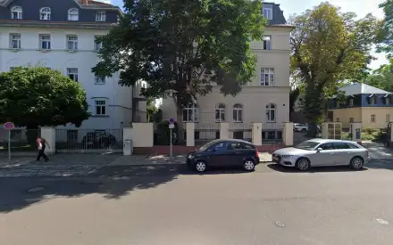 Foto von Notarin Elisabeth Rothenaicher