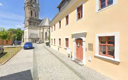 Foto von Notarin Nadine Crenze