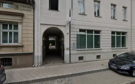 Foto von Thushianthe Heintze Notar